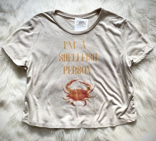 i'm a shellfish person crab cropped tee  — seek outdoors