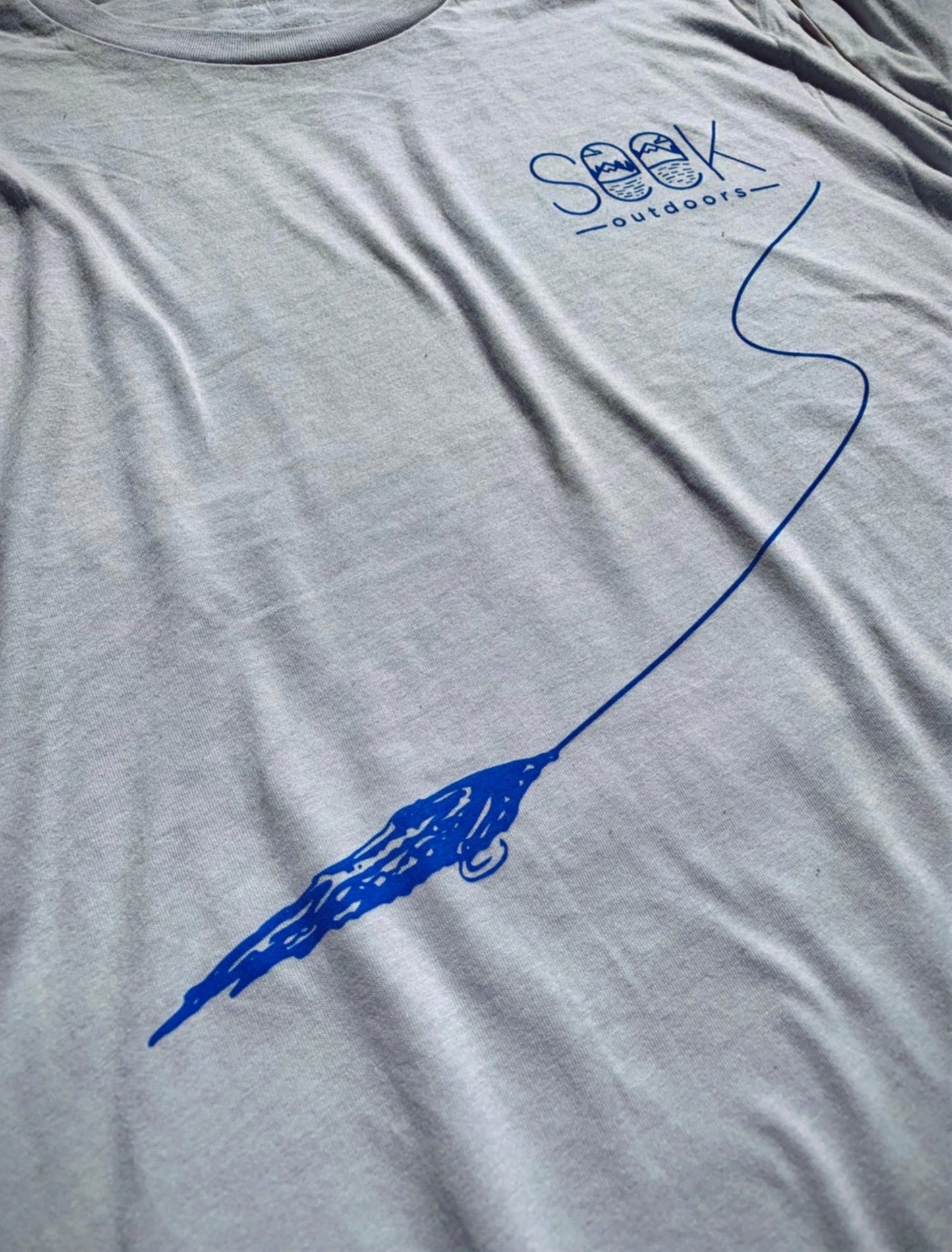 Fly Tarpon Tee, SEEK Outdoors close up of front view